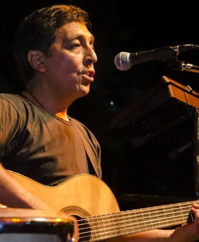 ¿En qué anda Roberto Guevara?