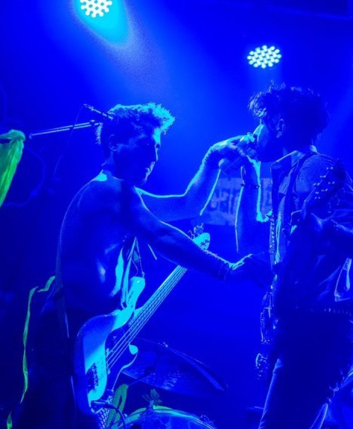 Canal 46 en Mamadera Bar