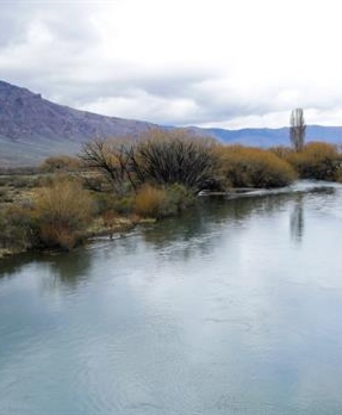 Hallaron un cuerpo en el río Chubut
