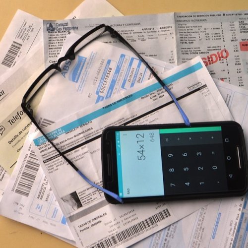 Tras el triunfo de Cambiemos: sube el transporte público, nafta, luz, agua, abono del fútbol, taxi, salud, monotributo, peajes y cigarrillos