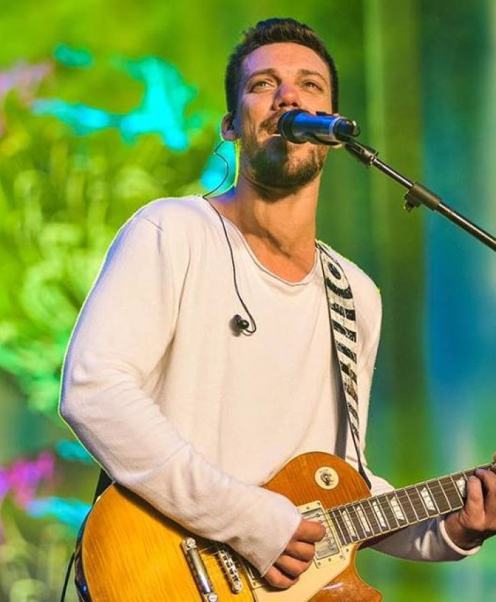 Por las denuncias por violencia de género, desvincularon a Federico Amín de la banda Pijama Party
