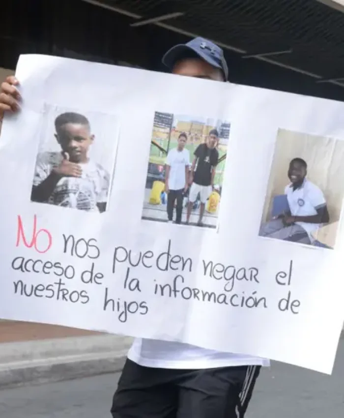 Familiares de cuatro niños desaparecidos en Guayaquil esperan confirmación de la identidad de cuerpos incinerados en Taura