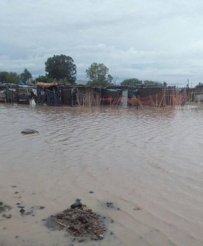 Desidia en Rivadavia: luego de las lluvias, desesperante situación en asentamientos