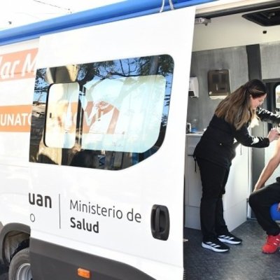 Salud presenta el cronograma del Vacunatorio Móvil en la provincia