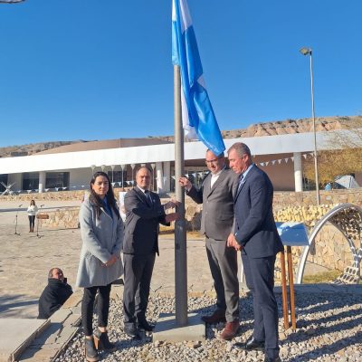 9 de Julio en Anchipurac: celebración con inauguración de mástil y bandera nacional