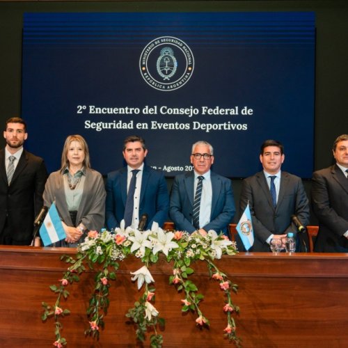 Orrego encabezó la apertura del 2° Encuentro de Seguridad en Eventos Deportivos realizado en San Juan