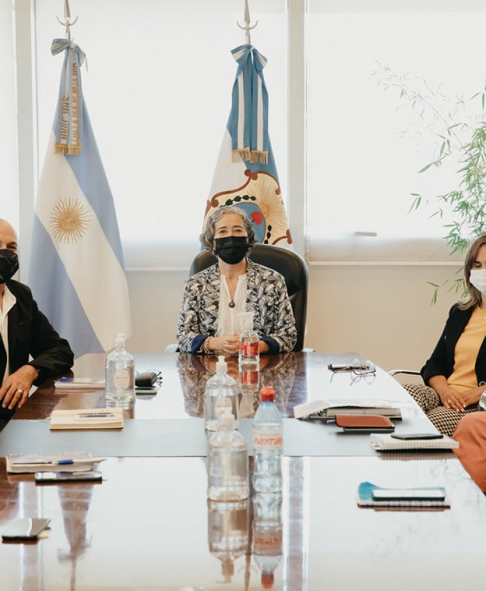 PARITARIAS: gremios docentes y Gobierno acordaron una suba salarial del 45%