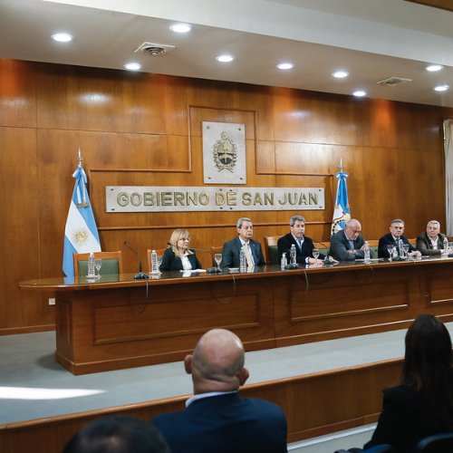 A través del Fodere, Sergio Uñac entregó a los municipios fondos que superan los $737.000.000 para la obra pública