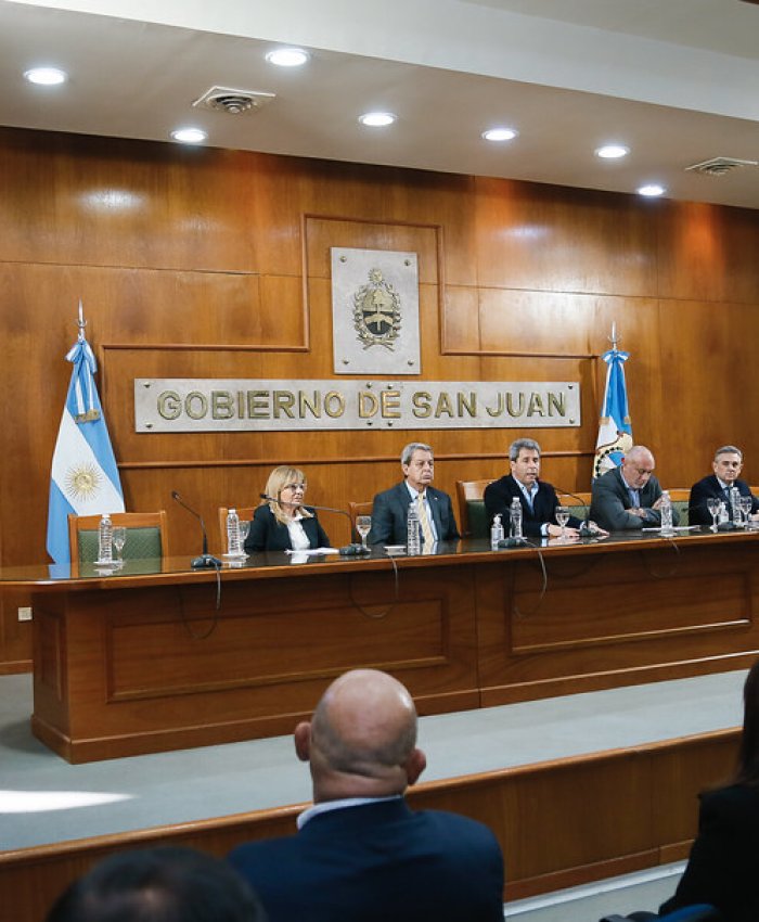 A través del Fodere, Sergio Uñac entregó a los municipios fondos que superan los $737.000.000 para la obra pública