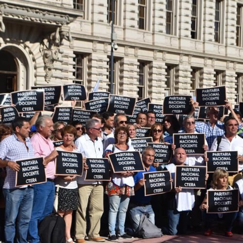 PARO NACIONAL: los docentes adhieren  a la medida de fuerza