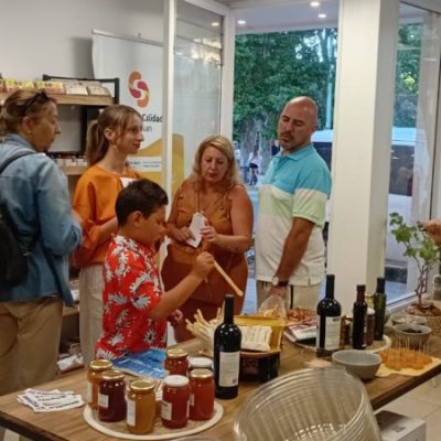 San Juan acercó su identidad, sabores y paisajes a la costa argentina