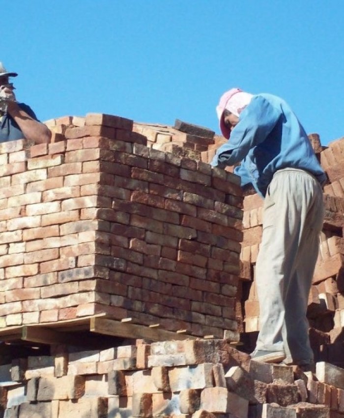 En cinco departamentos de San Juan se construirán casa del Lote Hogar