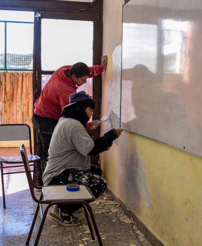 Infraestructura realizará la pintura de 30 escuelas de la provincia