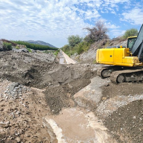 Hidráulica despeja cauces y repara obras dañadas por las crecientes