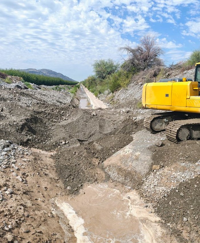 Hidráulica despeja cauces y repara obras dañadas por las crecientes