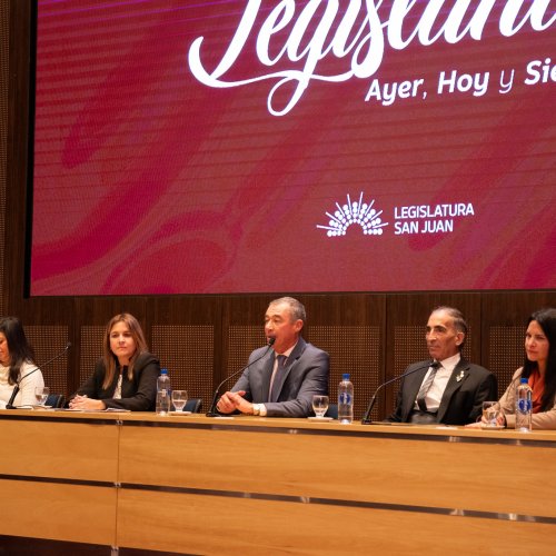 “Mujeres legislando: Ayer, Hoy y Siempre”: poner en valor el rol femenino en la construcción legislativa
