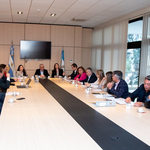 LEGISLATURA SAN JUAN: Diputados sesionaron en comisiones