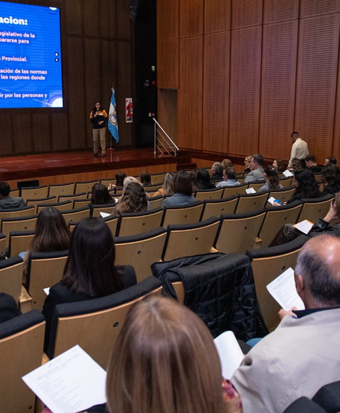 El personal legislativo participó de una capacitación en prevención sísmica