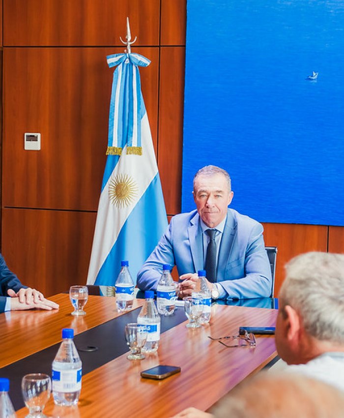 LEGISLATURA SAN JUAN: el Vicegobernador recibió a emprendedores mineros de Valle Fértil