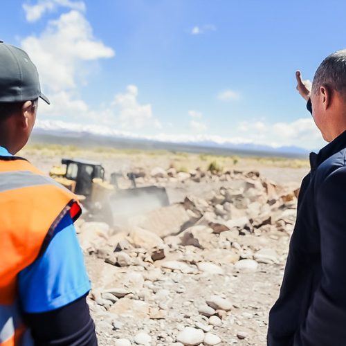 El vicegobernador Fabián Martín recorrió las obras de defensa hídrica en Barreal
