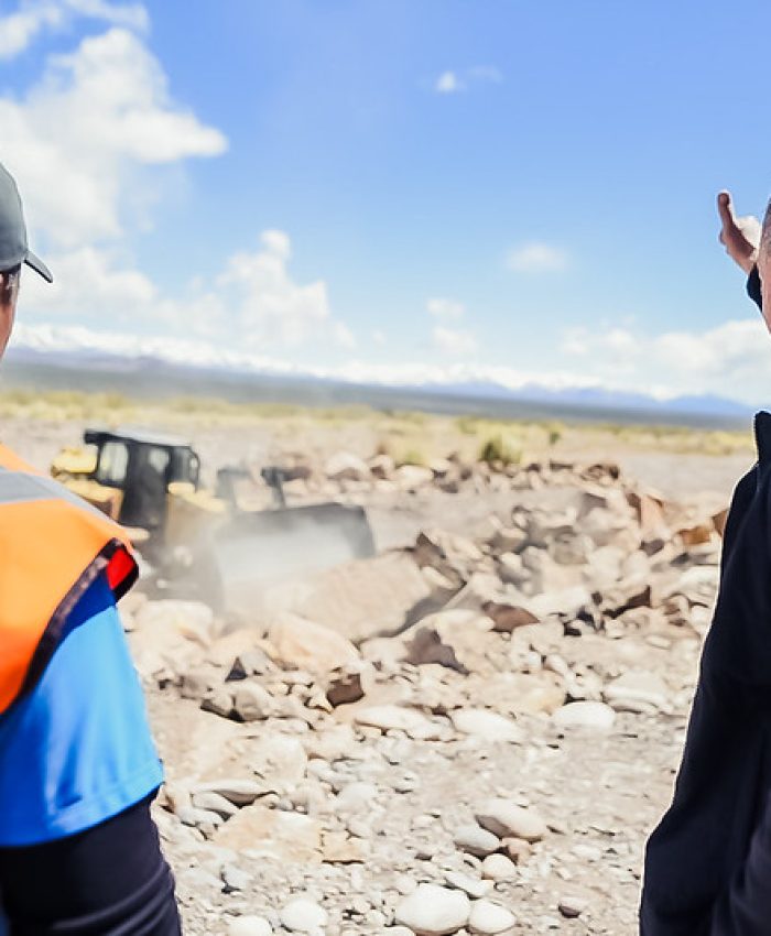 El vicegobernador Fabián Martín recorrió las obras de defensa hídrica en Barreal