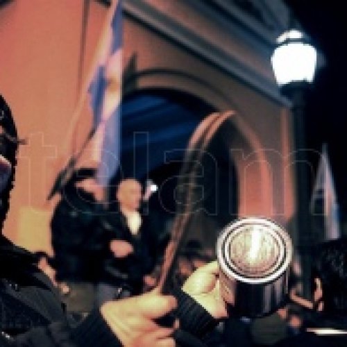 Santa Cruz: Cacerolazo de jubilados y gremios por el pago del aguinaldo y de salarios