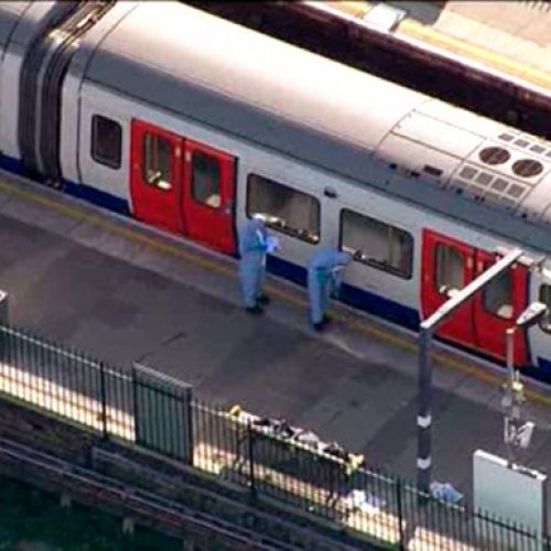 Una explosión en el subte de Londres dejó 22 heridos y la investigan como «acto terrorista»