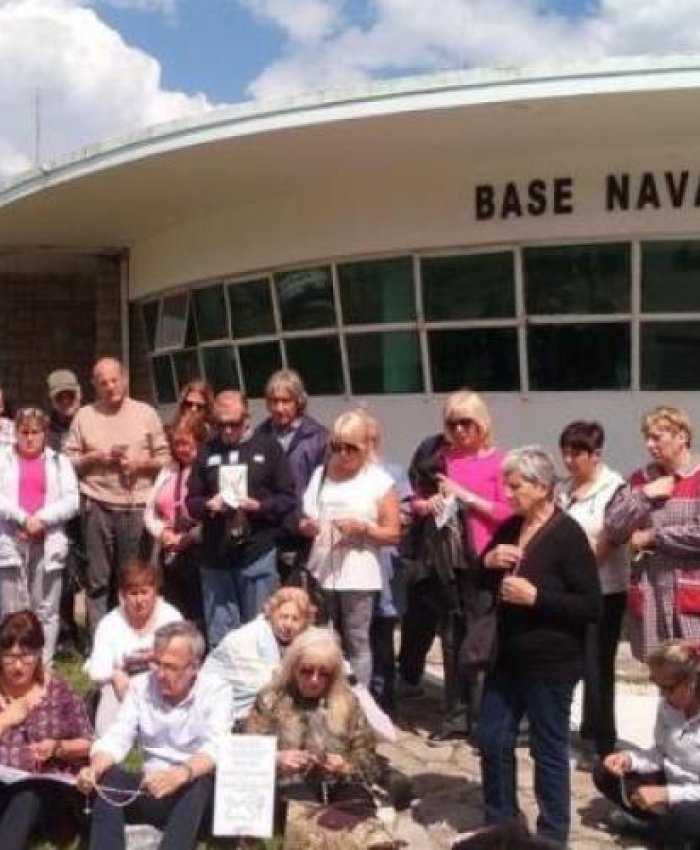 Familiares de los tripulantes del ARA San Juan marchan para que no se abandone el rescate