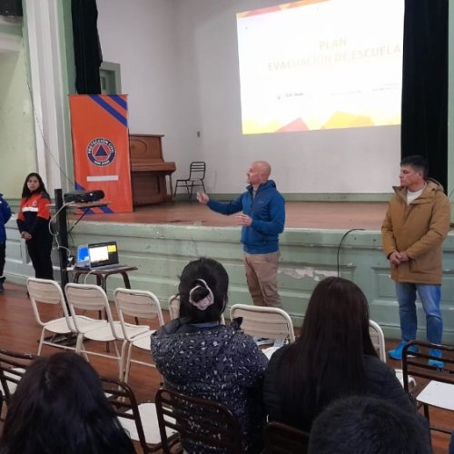 Prevención sísmica: avanza la capacitación en escuelas de zonas alejadas