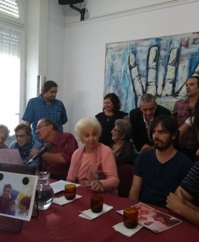 Abuelas de Plaza de Mayo presentaron a la nieta recuperada 129