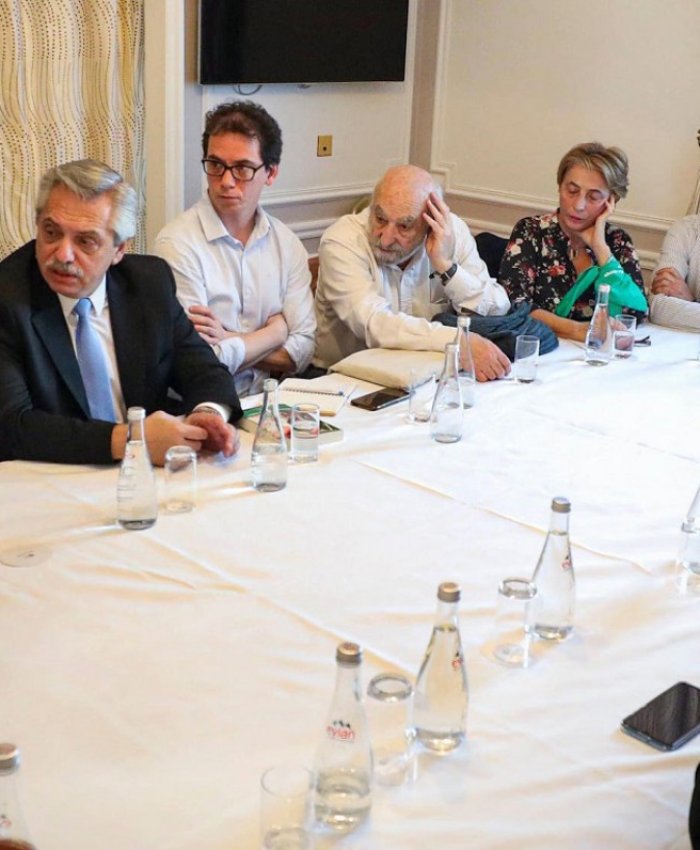 Gran iniciativa: Alberto Fernández estudia promover una ley para castigar a quienes nieguen los crímenes de la dictadura