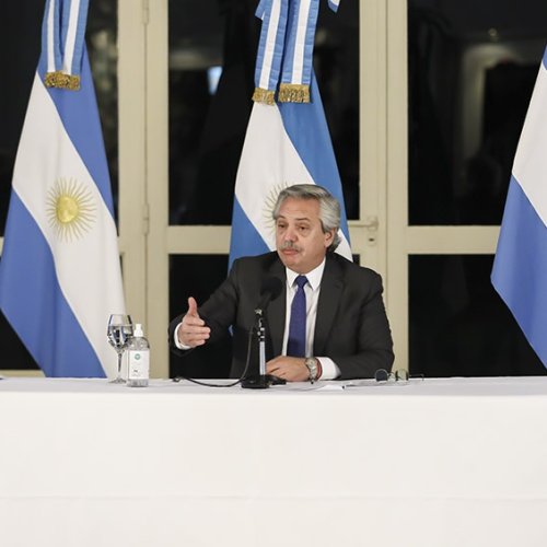 Fernández anunció un plan de viviendas que creará 750 mil puestos de trabajo