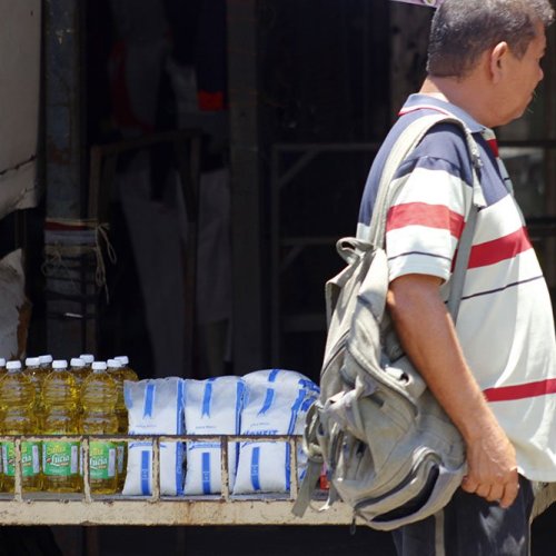 «Ho ho ho, feliz navidad»: Subieron los precios de la harina, aceite y arroz