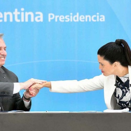 PAMI: Alberto Fernández y Luana Volnovich presentaron el nuevo modelo de atención