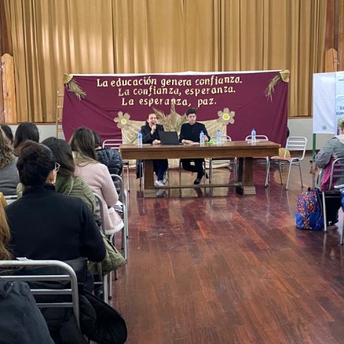 La Dirección de Género brindó un taller sobre ESI para docentes