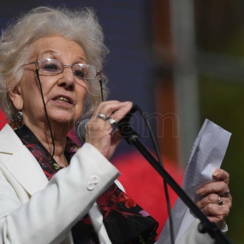 Carlotto calificó como un hecho «delictivo» las declaraciones de Longobardi sobre cambio de gobierno