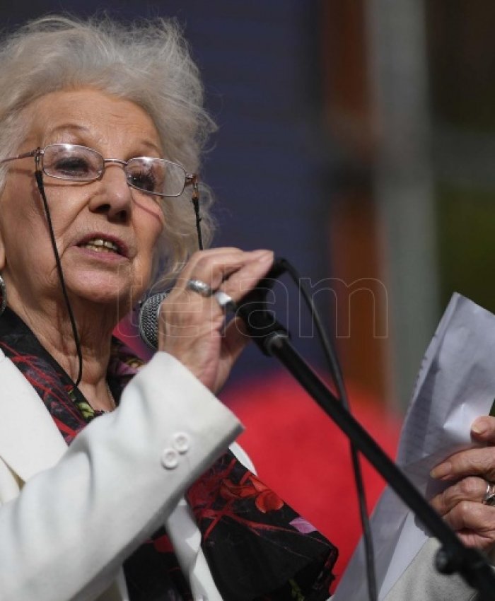 Carlotto calificó como un hecho «delictivo» las declaraciones de Longobardi sobre cambio de gobierno