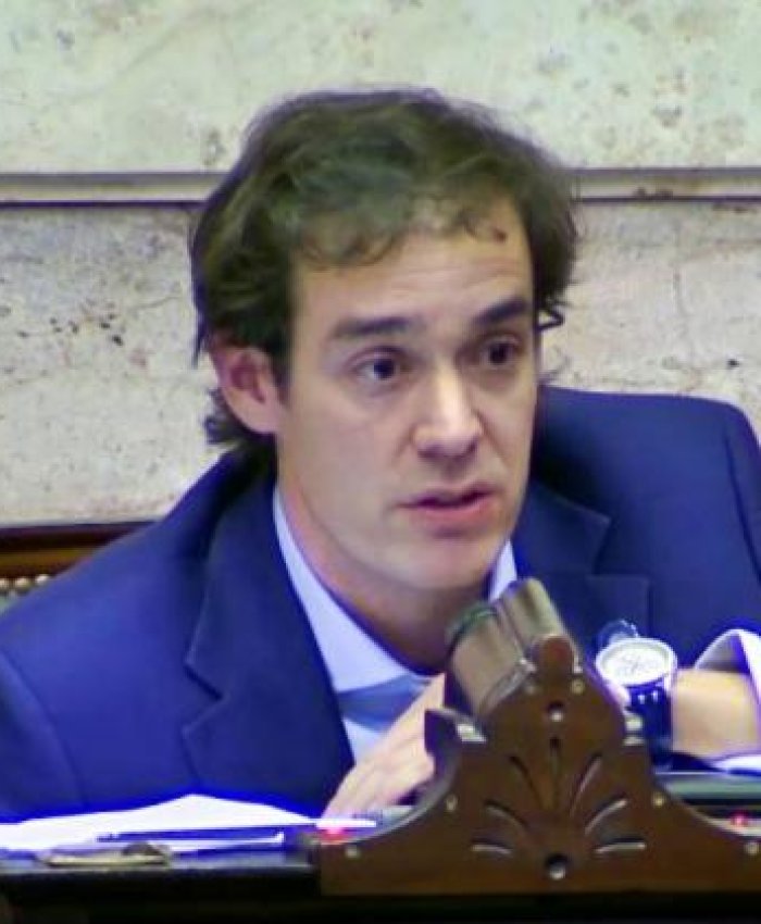 Neuquén: un diputado manifestó que, «Hay que estirar la edad jubilatoria porque vamos a vivir 200 años»