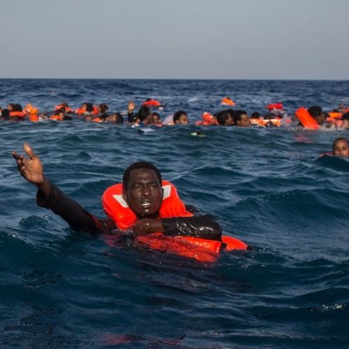 Desastre en el Mediterráneo: al menos 34 muertos, entre ellos niños