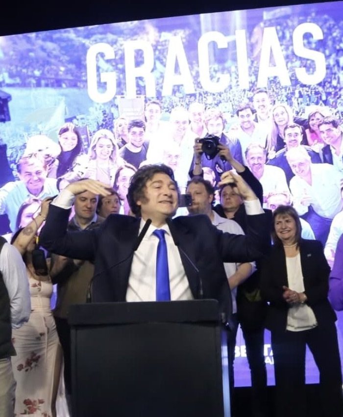 Una encuesta revela un 64,5% de desaprobación al Gobierno y un 71,2% pide un cambio de gestión