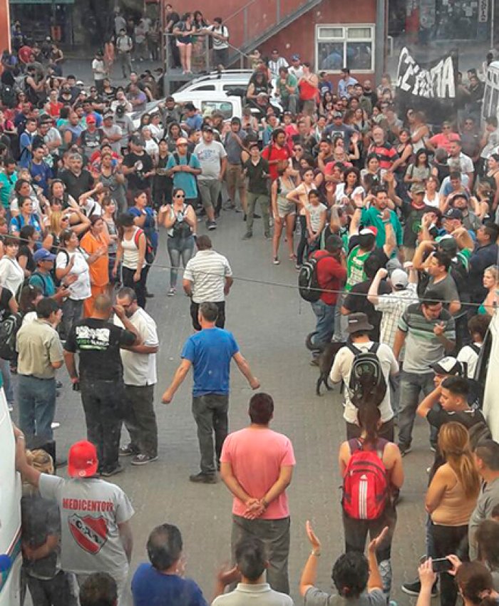 Neuquén: brutal represión a trabajadores estatales