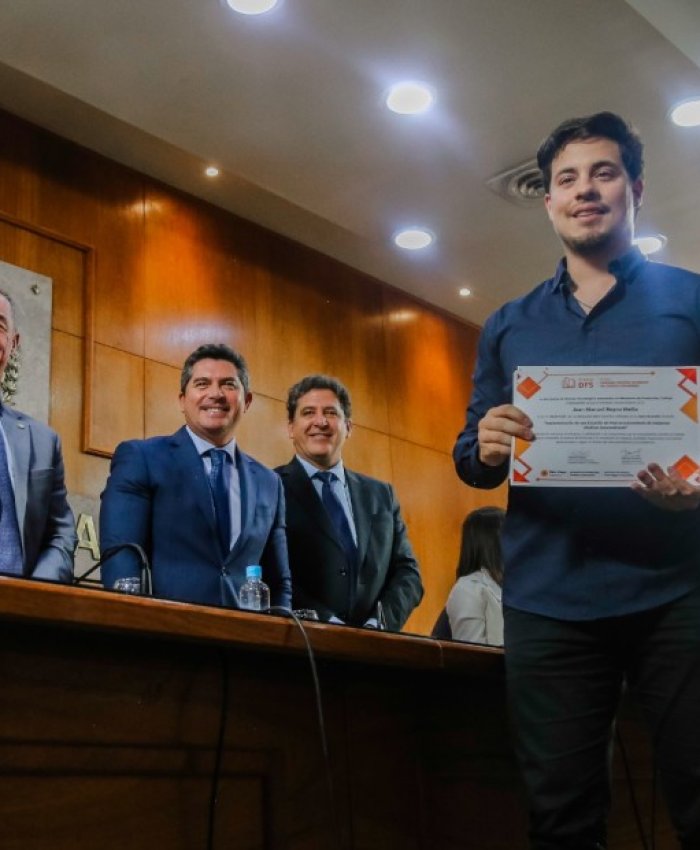 Orrego presidió la entrega del Premio Domingo Faustino Sarmiento de Ciencia e Innovación 2025