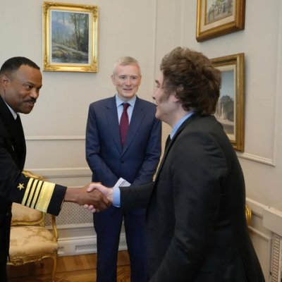 Javier Milei recibió al jefe del Comando Sur de Estados Unidos