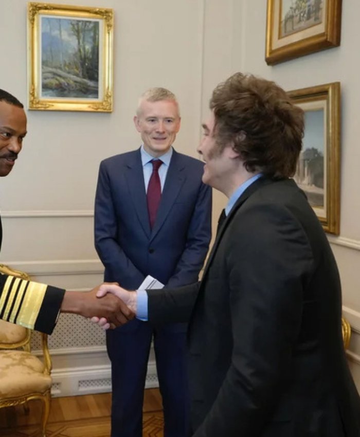 Javier Milei recibió al jefe del Comando Sur de Estados Unidos