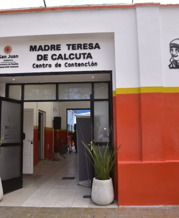 Familia informa los refugios que están habilitados para enfrentar el frío