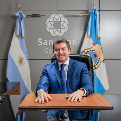 El gobernador Orrego concretó un acuerdo con Vicuña que aportará US$ 250 millones para infraestructura