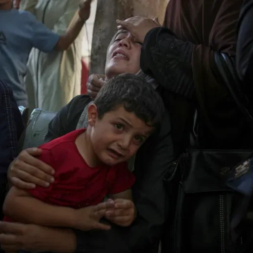 Trump dice que «depende de Israel» ocupar toda Gaza, sugiriendo que no bloqueará los posibles planes israelíes