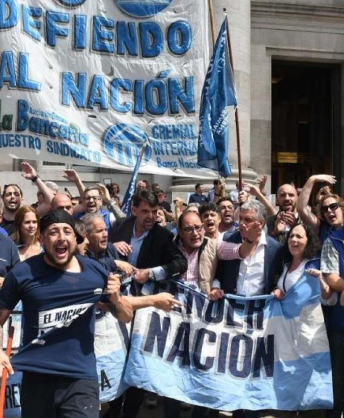 La Justicia suspendió el decreto que transforma el Banco Nación en una sociedad anónima