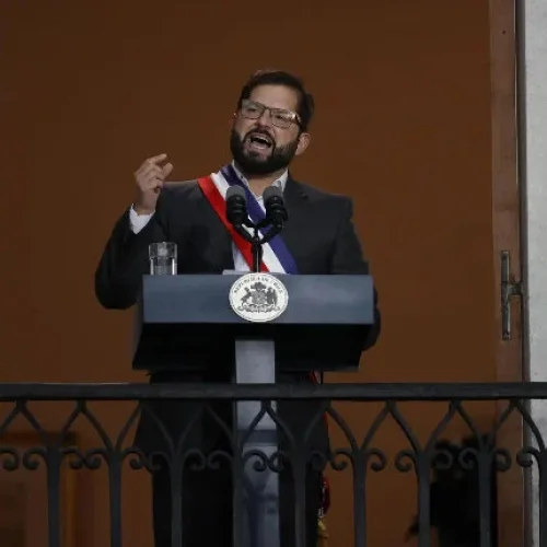 CHILE: Boric afirma que “es necesario que América Latina vuelva a tener una voz en el mundo” y anuncia que viaja a Argentina