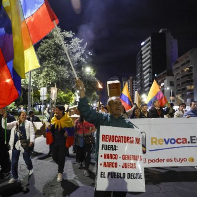 ECUADOR: Organizaciones sociales marchan solicitando la revocatoria de mandato del presidente Daniel Noboa